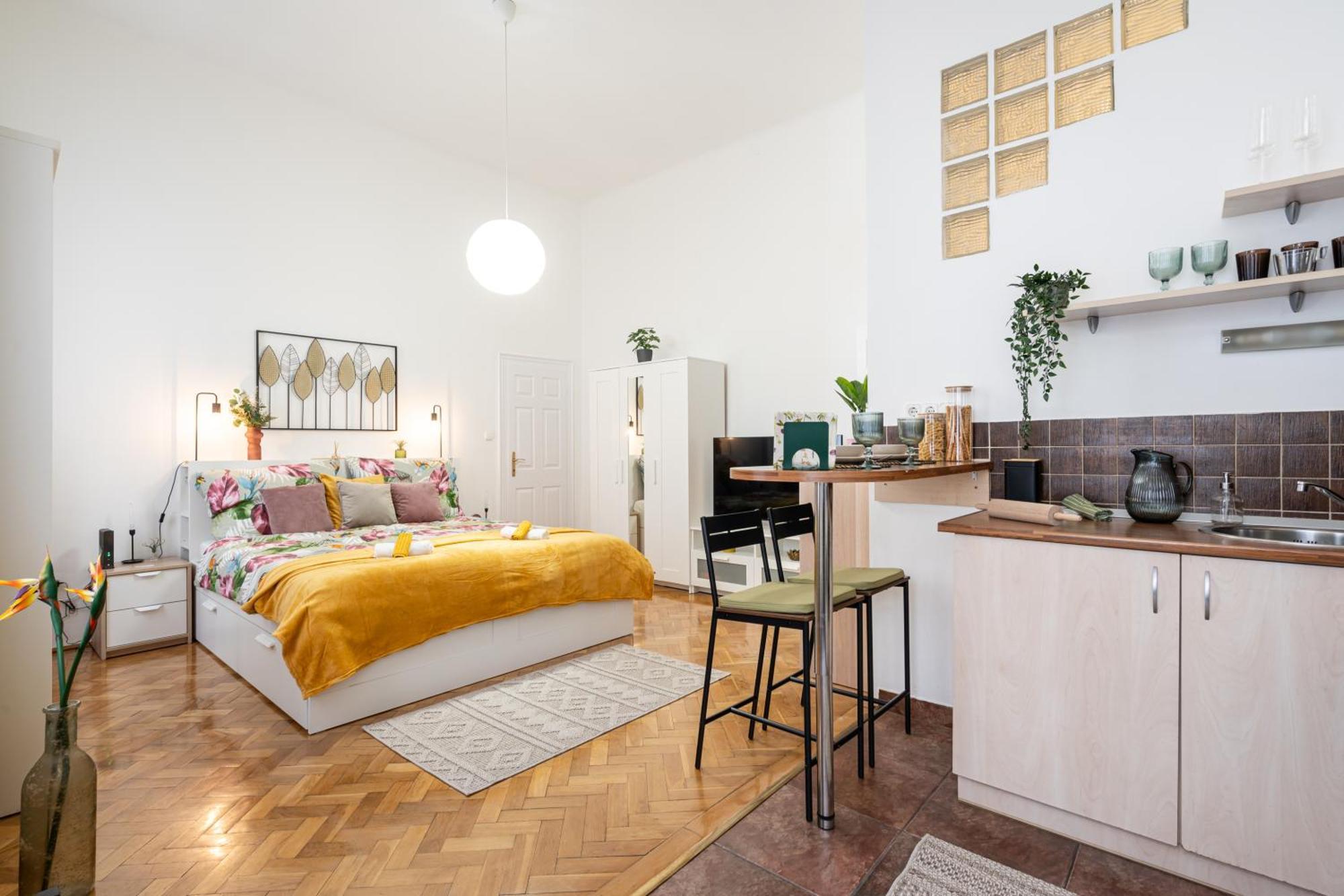 Cosmopolitan Studio - Chic Getaway In A Fancy Neighbourhood Budapest Exterior foto