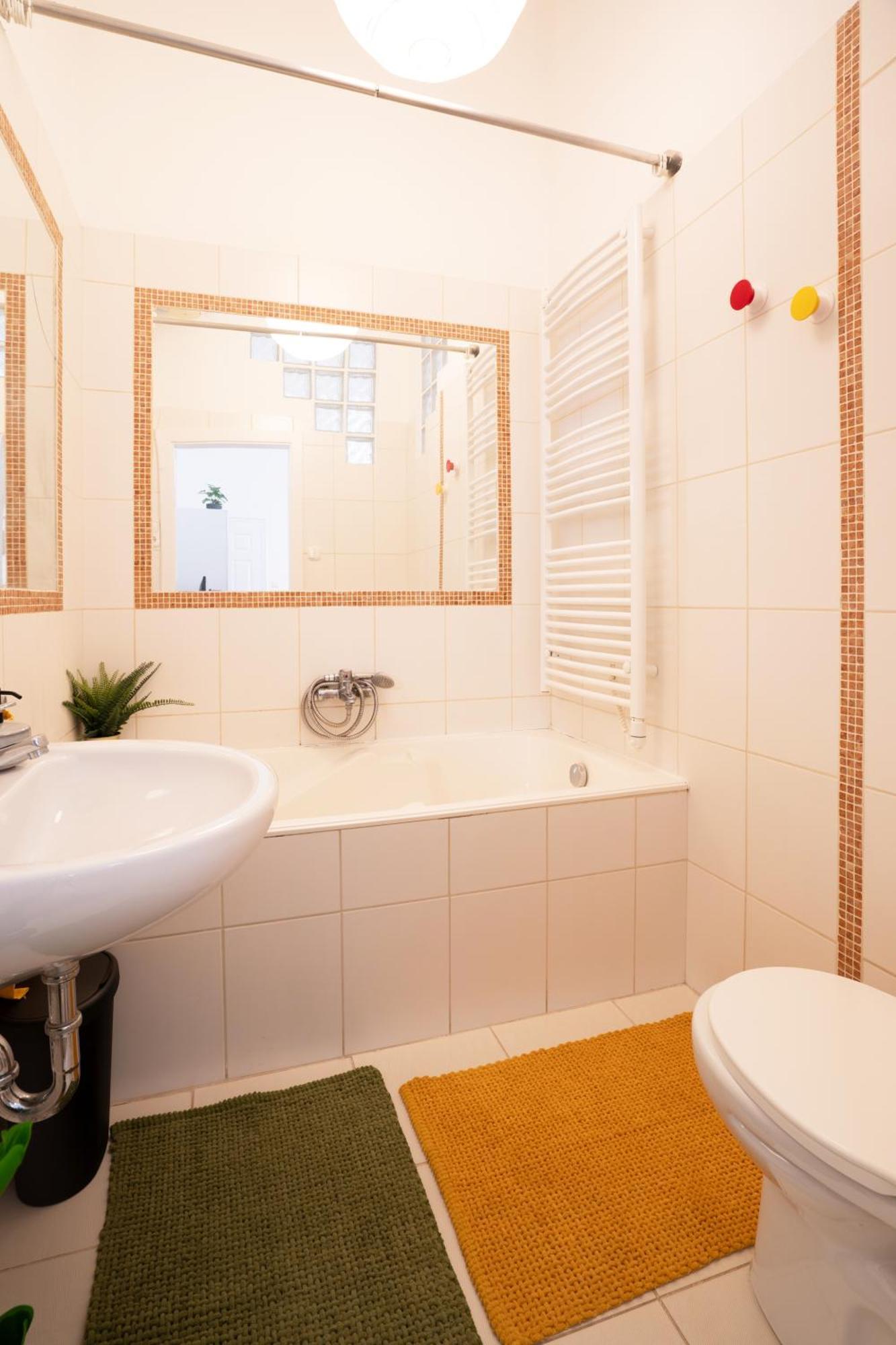 Cosmopolitan Studio - Chic Getaway In A Fancy Neighbourhood Budapest Exterior foto